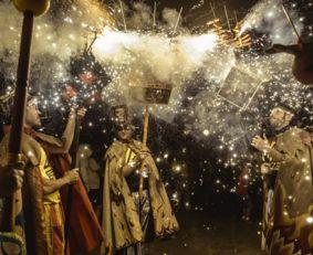 火之夜,燃烧的激情与未知的命运